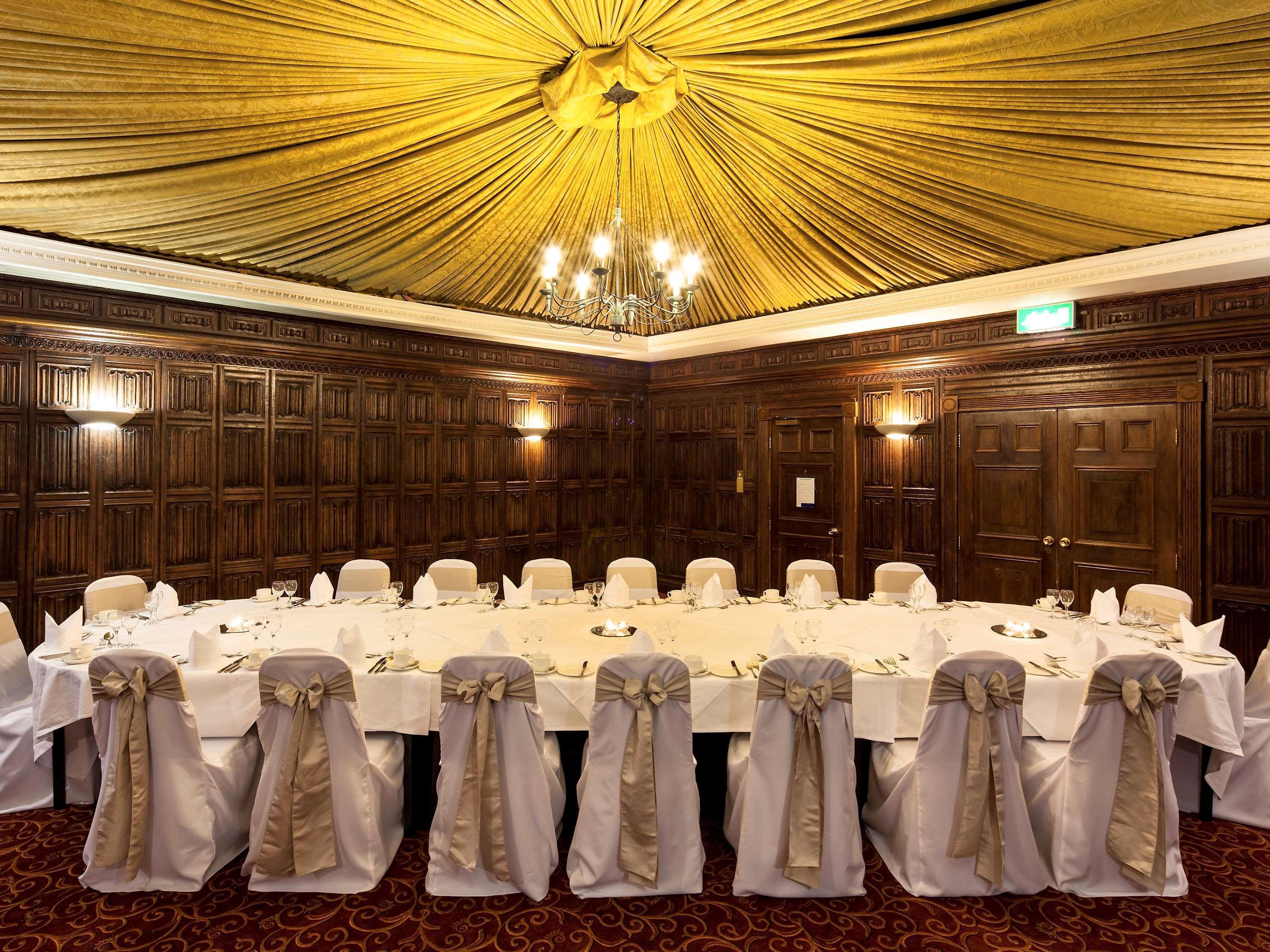 Mercure Fairfield Manor 4*